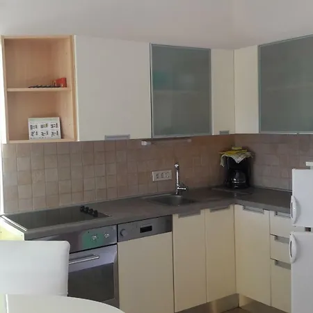 Apartamento Garden Pinezići