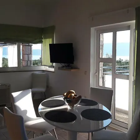 Apartamento Garden Pinezići