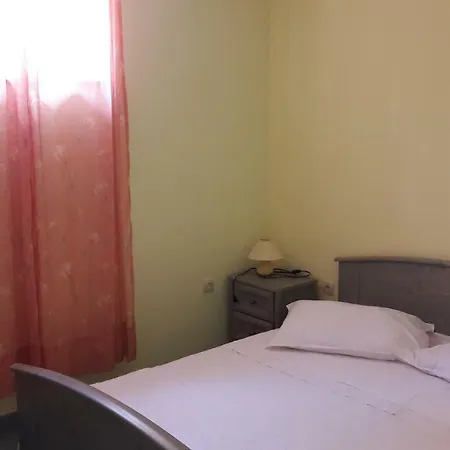 Garden Apartment Pinezići